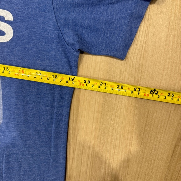 Men’s Blue Tshirt Medium with Beatles 60’s print - Picture 4 of 6